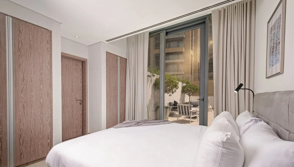 Дубай: LUX - Contemporary Suite Dubai Marina