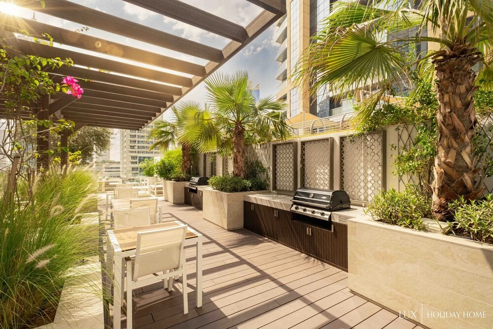 Дубай: LUX - Contemporary Suite Dubai Marina