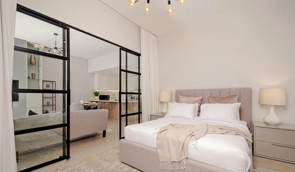 Дубай: LUX - Contemporary Suite Dubai Marina