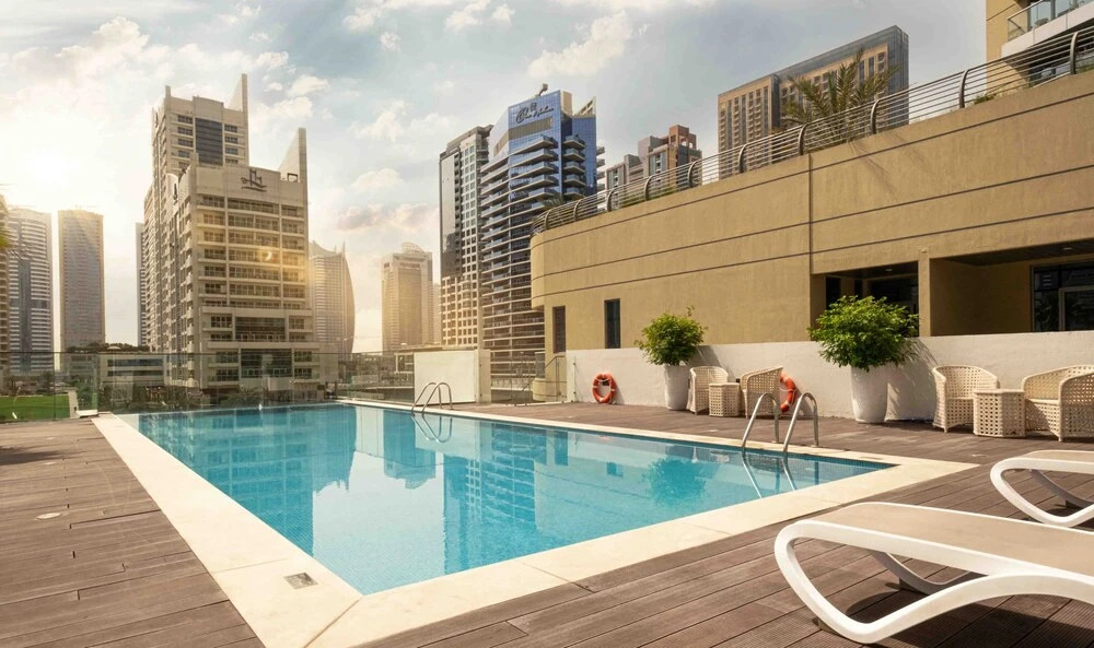 Дубай: LUX - Contemporary Suite Dubai Marina