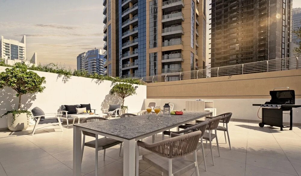 Дубай: LUX - Contemporary Suite Dubai Marina