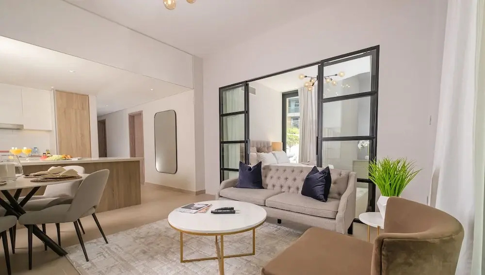 Дубай: LUX - Contemporary Suite Dubai Marina