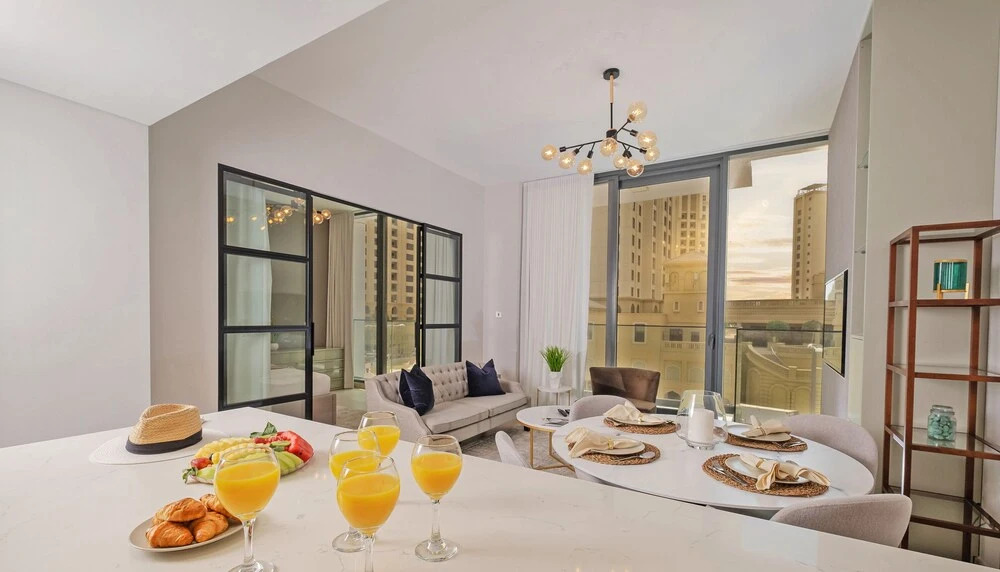 Дубай: LUX - Contemporary Suite Dubai Marina