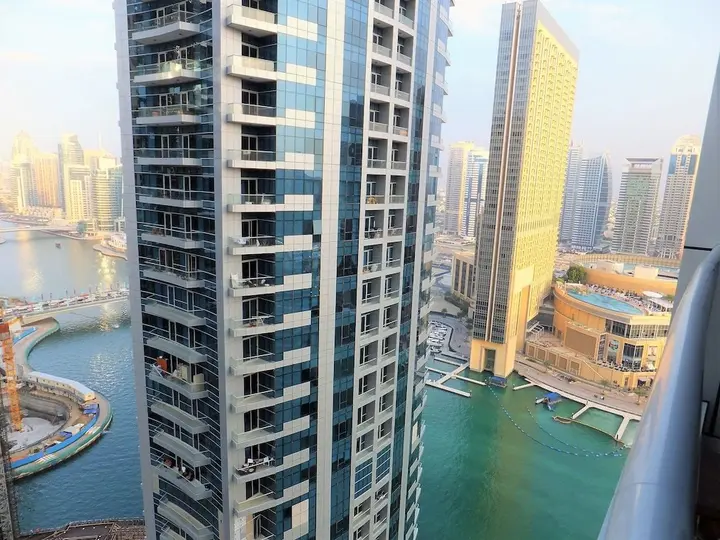 Дубай: Ascapes Bay Central West Tower