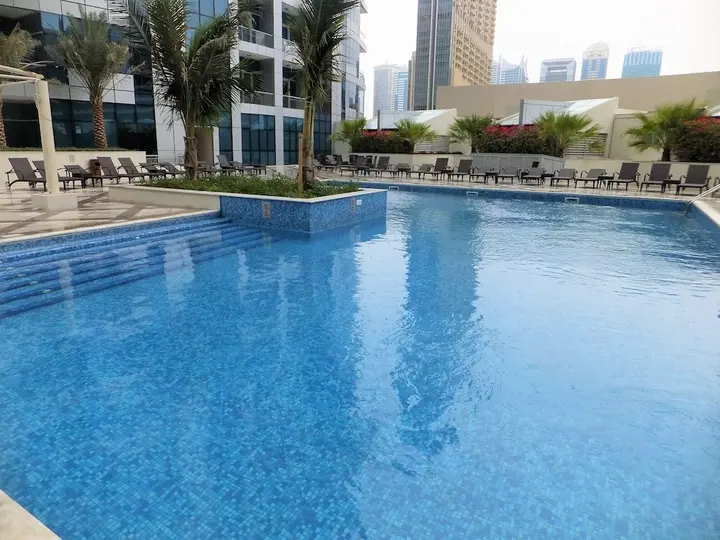Дубай: Ascapes Bay Central West Tower