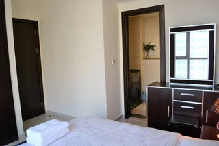 Дубай: Ascapes Bay Central West Tower
