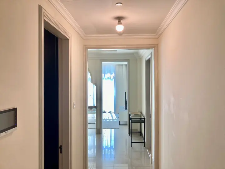 Дубай: Luxurious Stay in Dubai Downtown