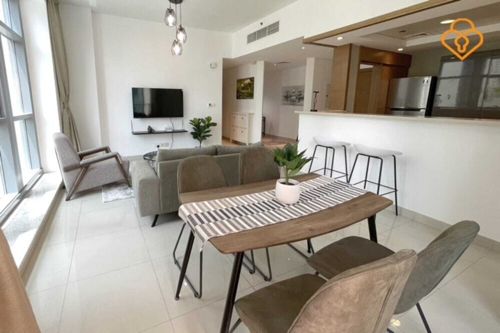 Дубай: Downtown Dubai Claren Tower 2 One Bed
