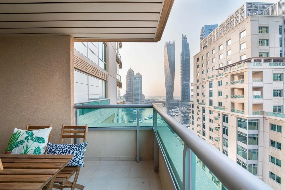 Дубай: Maison Privee - Stunning Waterfront Apt w/ Marina View nxt to Beach