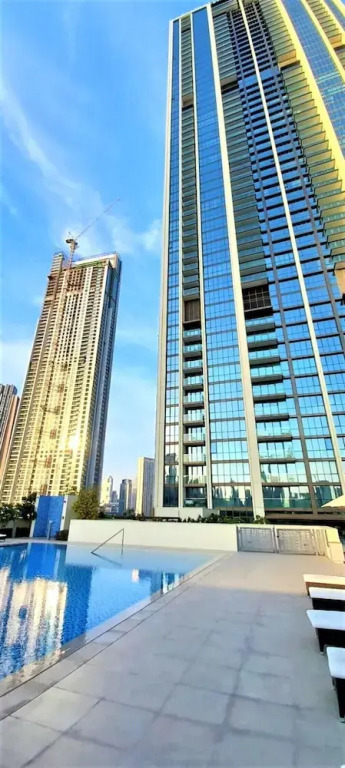 Дубай: Fabulous Stay in Downtown Views