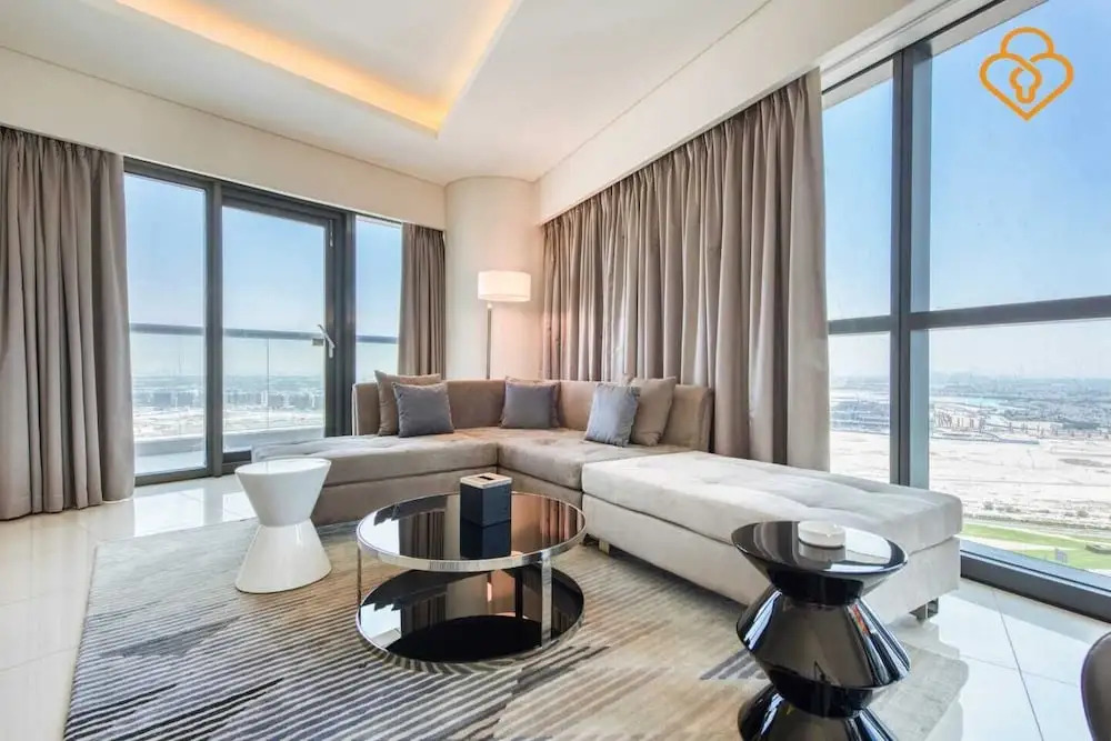 Дубай: Damac Paramount Two Bedroom