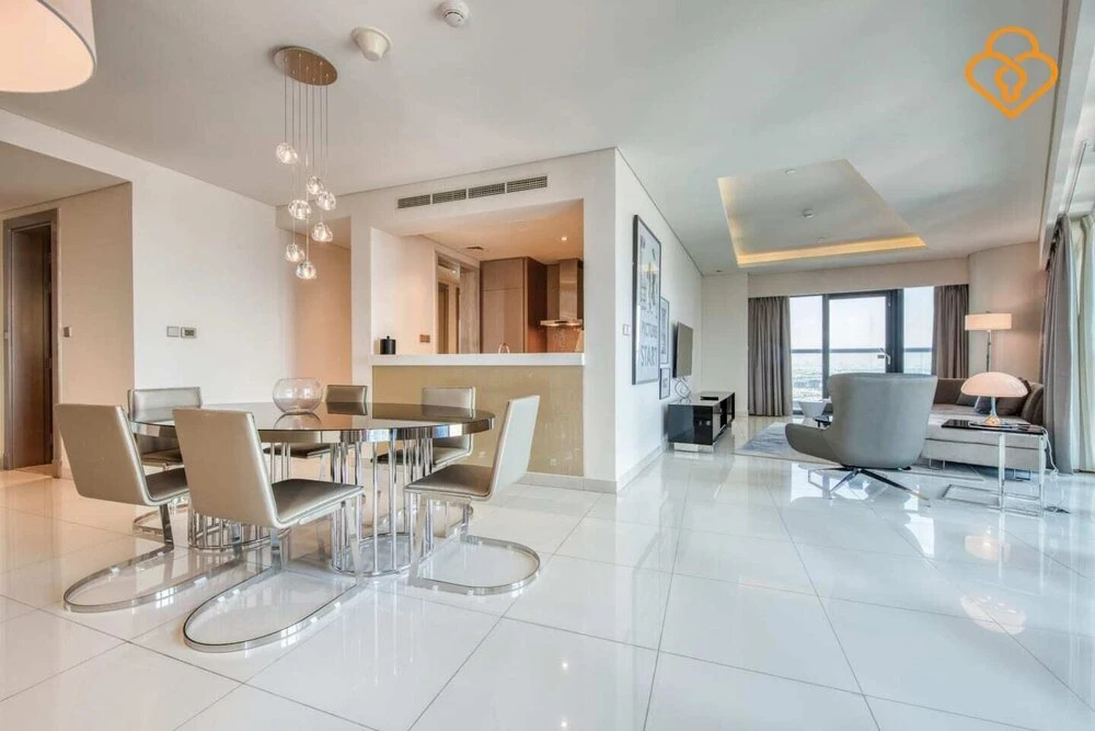 Дубай: Damac Paramount Two Bedroom