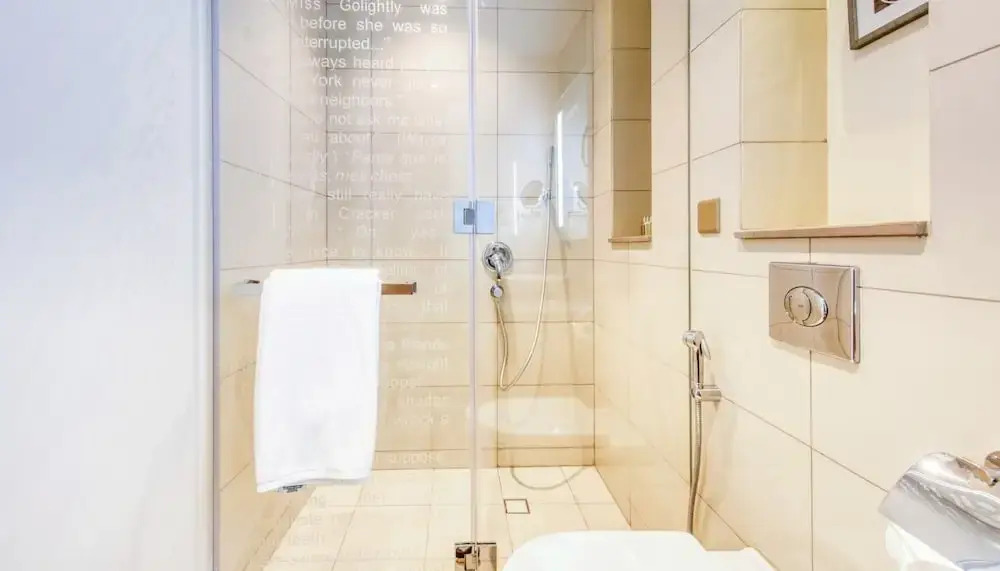 Дубай: Damac Paramount Two Bedroom