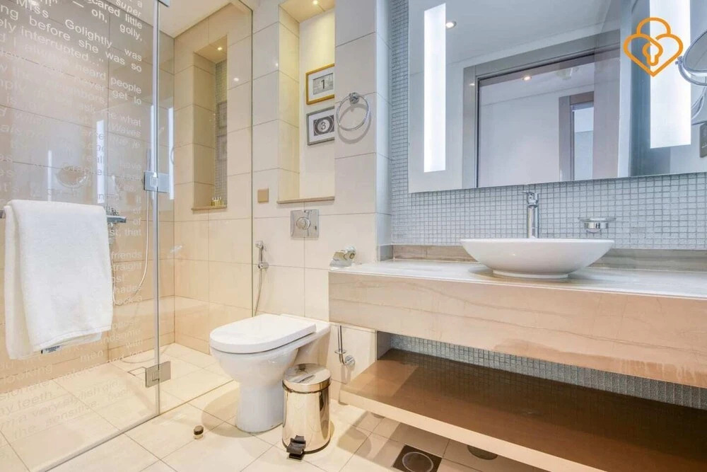 Дубай: Damac Paramount Two Bedroom