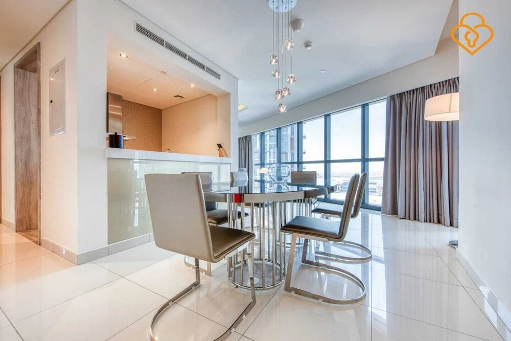 Дубай: Damac Paramount Two Bedroom
