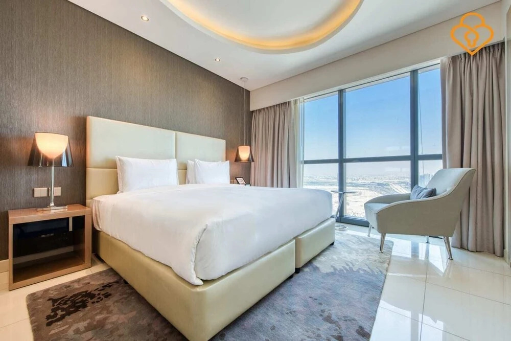 Дубай: Damac Paramount Two Bedroom