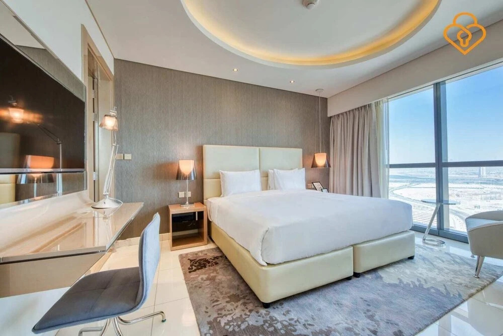 Дубай: Damac Paramount Two Bedroom