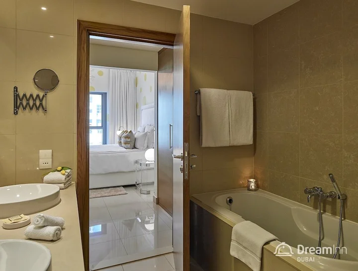 Дубай: Апартаменты Dream Inn Claren Downtown With Private Terrace