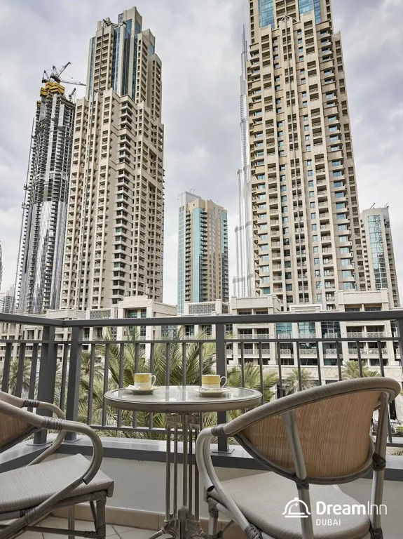 Дубай: Апартаменты Dream Inn Claren Downtown With Private Terrace