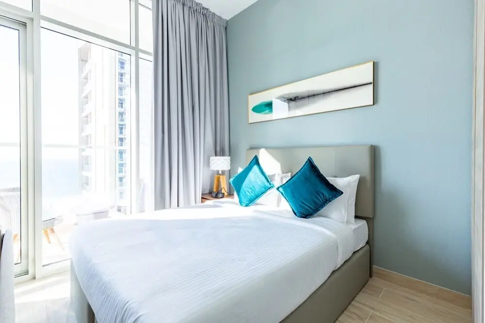 Дубай: Spacious & Ornate Studio Apartment in the Famous Dubai Marina!