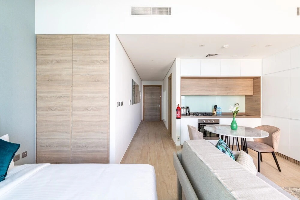 Дубай: Spacious & Ornate Studio Apartment in the Famous Dubai Marina!