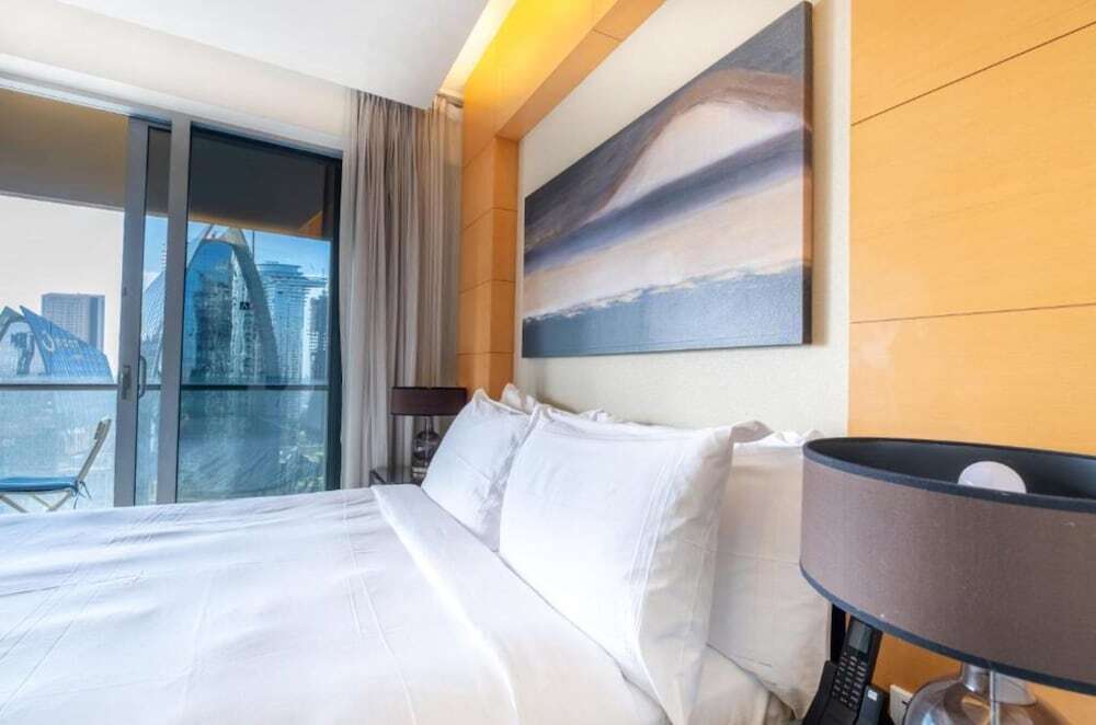 Дубай: Luxury residence at Fashion Avenue Dubai Mall