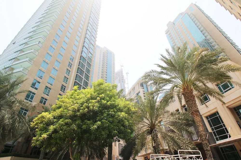 Дубай: R&H Burj Residences
