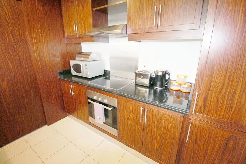 Дубай: R&H Burj Residences