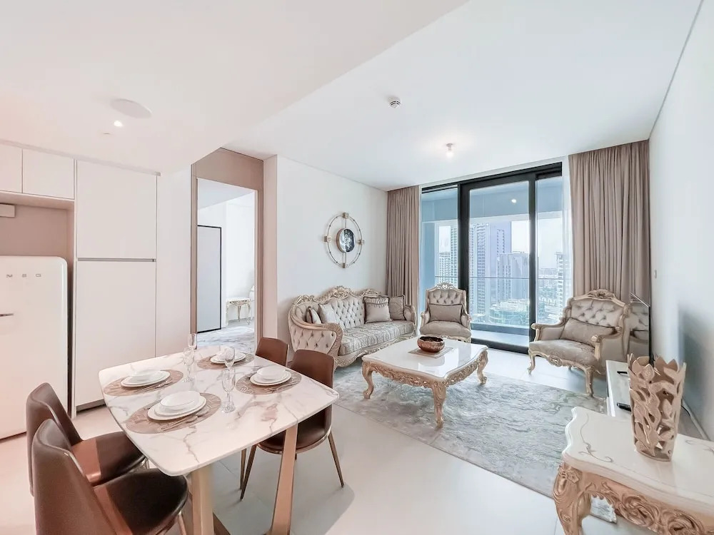 Дубай: Jumeirah Gate Tower - Luton Vacation Homes