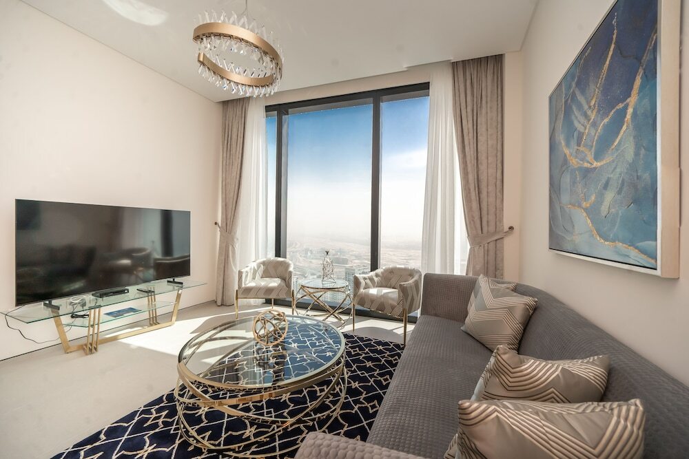 Дубай: Jumeirah Gate Tower - Luton Vacation Homes
