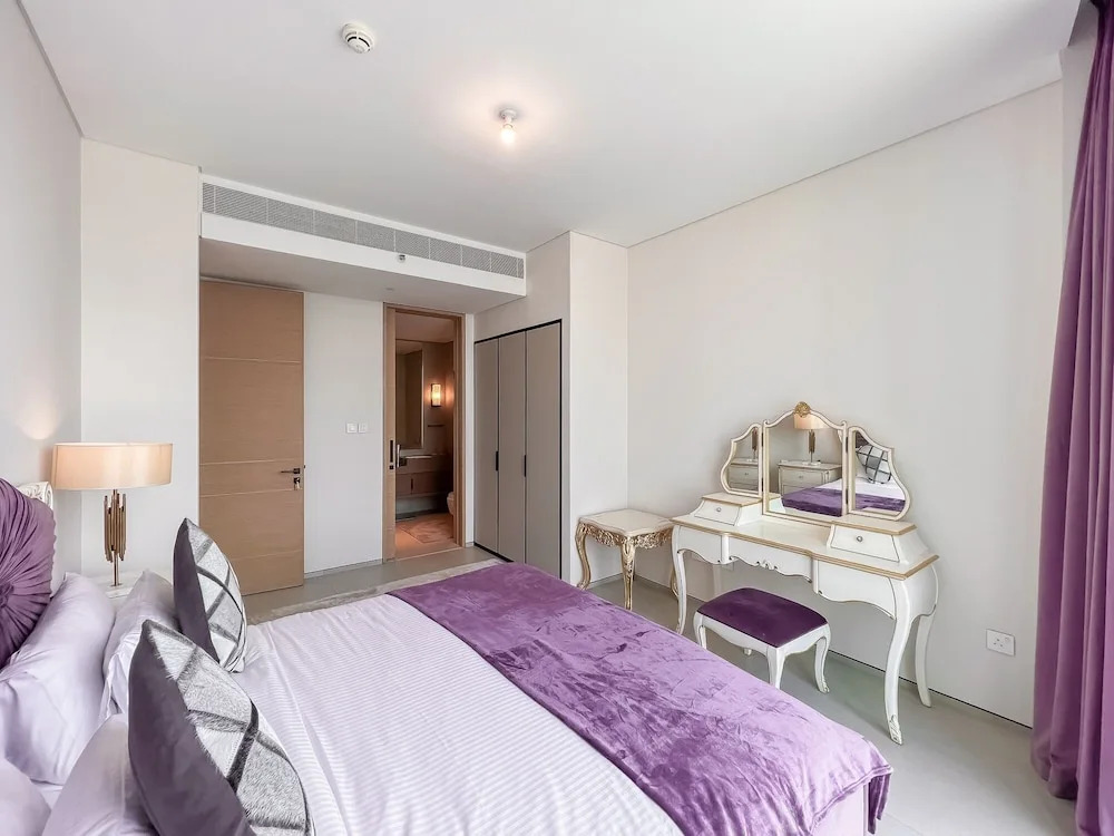 Дубай: Jumeirah Gate Tower - Luton Vacation Homes