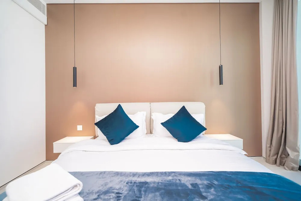 Дубай: Jumeirah Gate Tower - Luton Vacation Homes