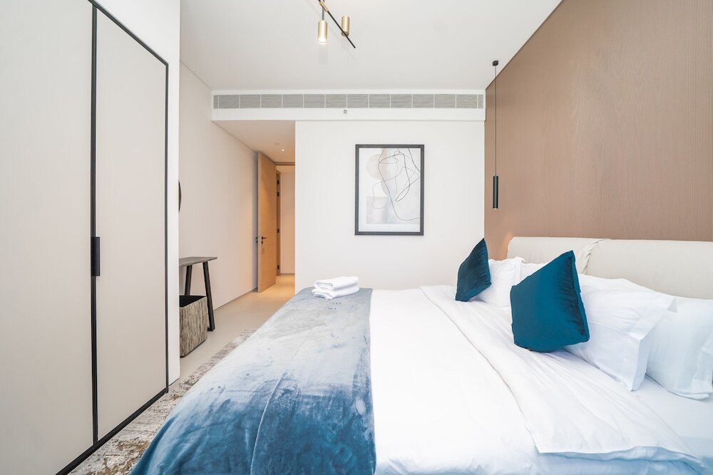 Дубай: Jumeirah Gate Tower - Luton Vacation Homes