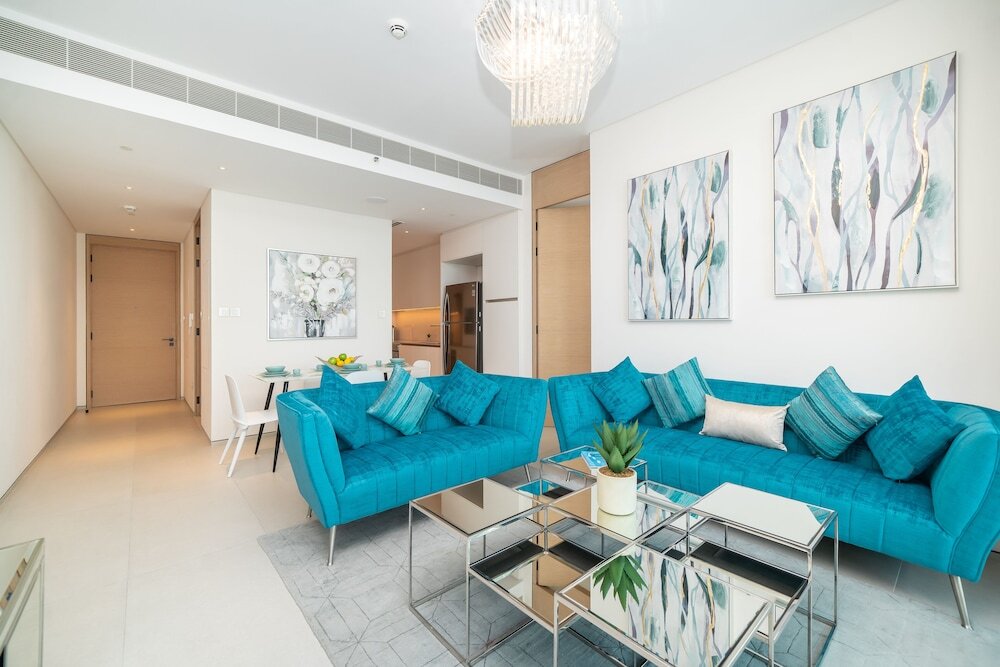 Дубай: Jumeirah Gate Tower - Luton Vacation Homes