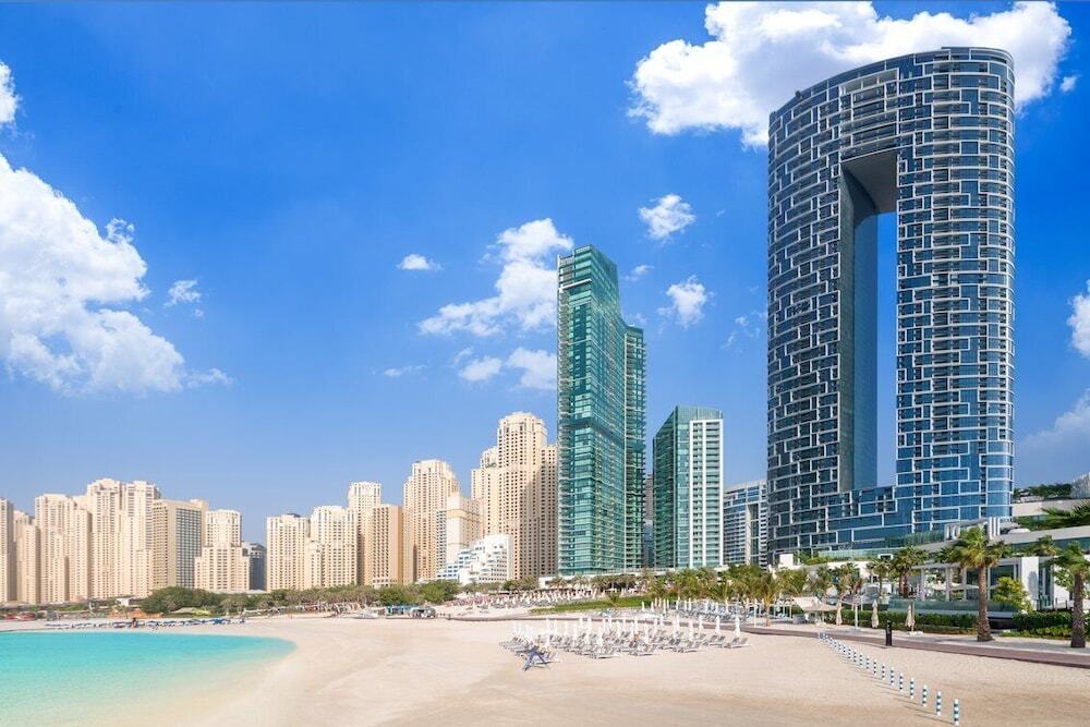 Дубай: Jumeirah Gate Tower - Luton Vacation Homes