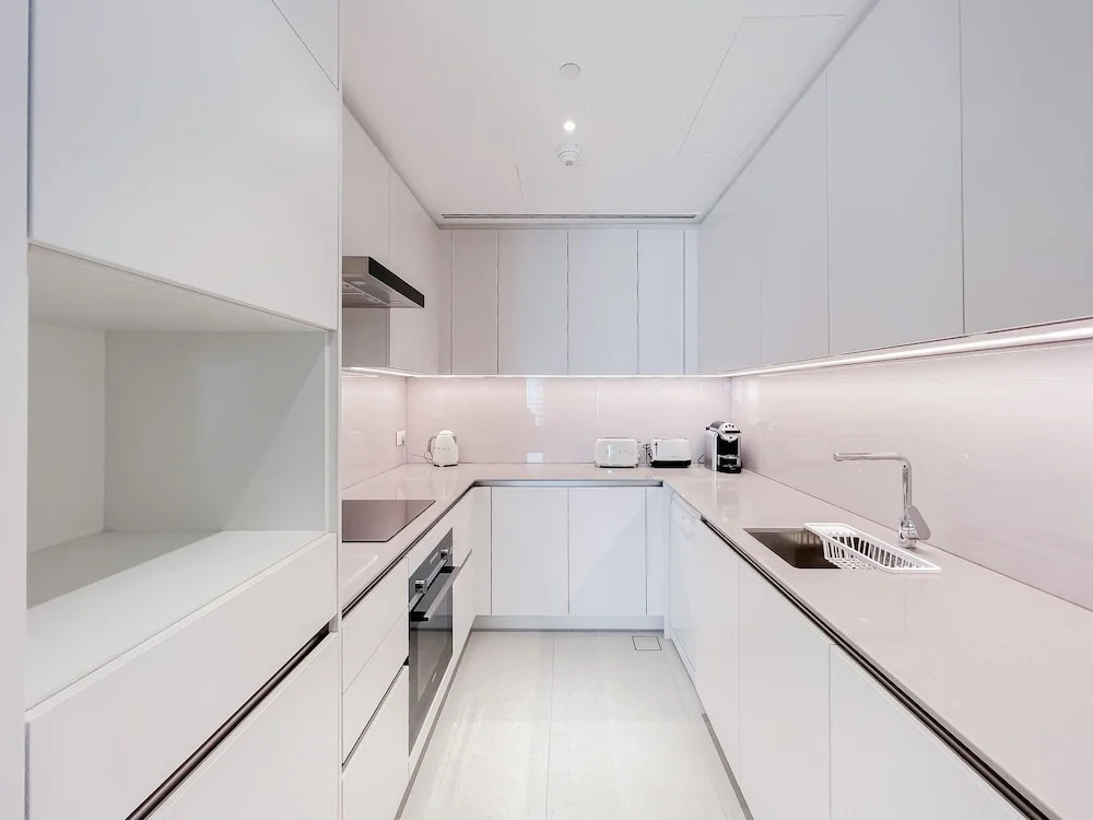 Дубай: Jumeirah Gate Tower - Luton Vacation Homes