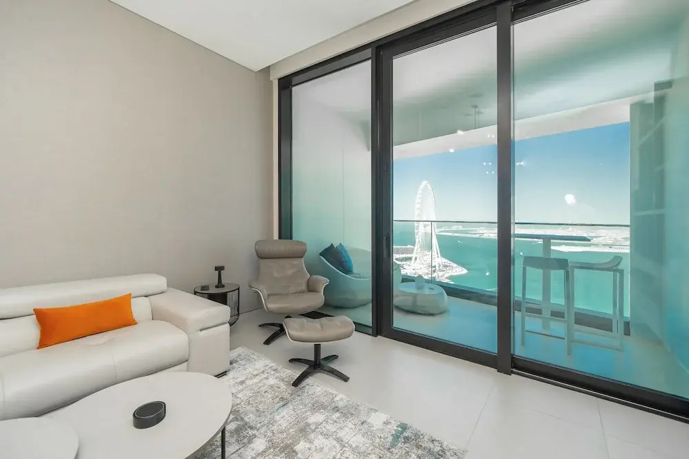 Дубай: Jumeirah Gate Tower - Luton Vacation Homes