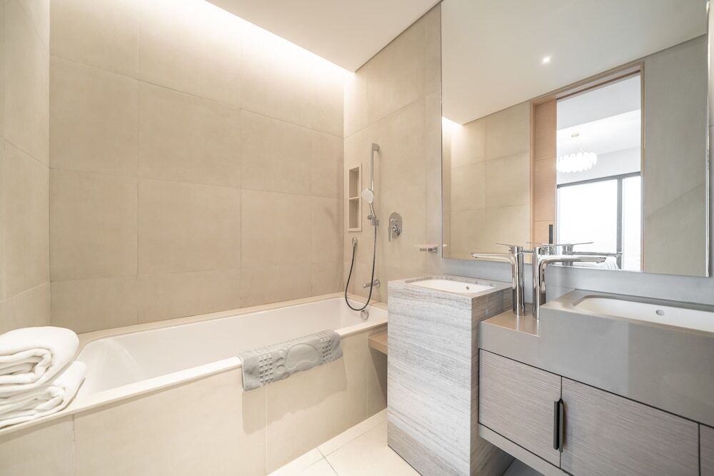 Дубай: Jumeirah Gate Tower - Luton Vacation Homes