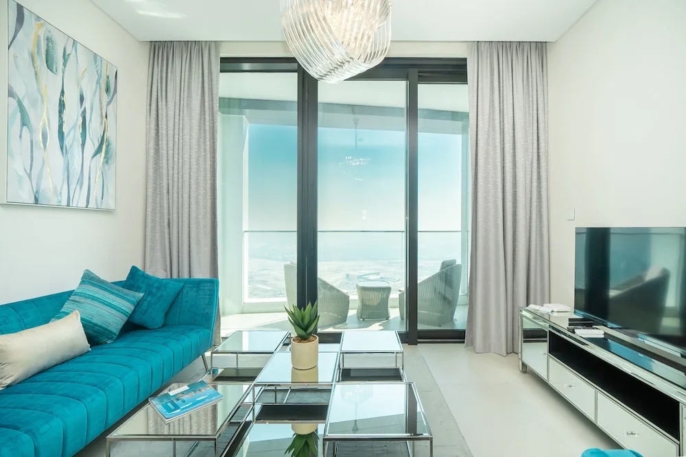 Дубай: Jumeirah Gate Tower - Luton Vacation Homes
