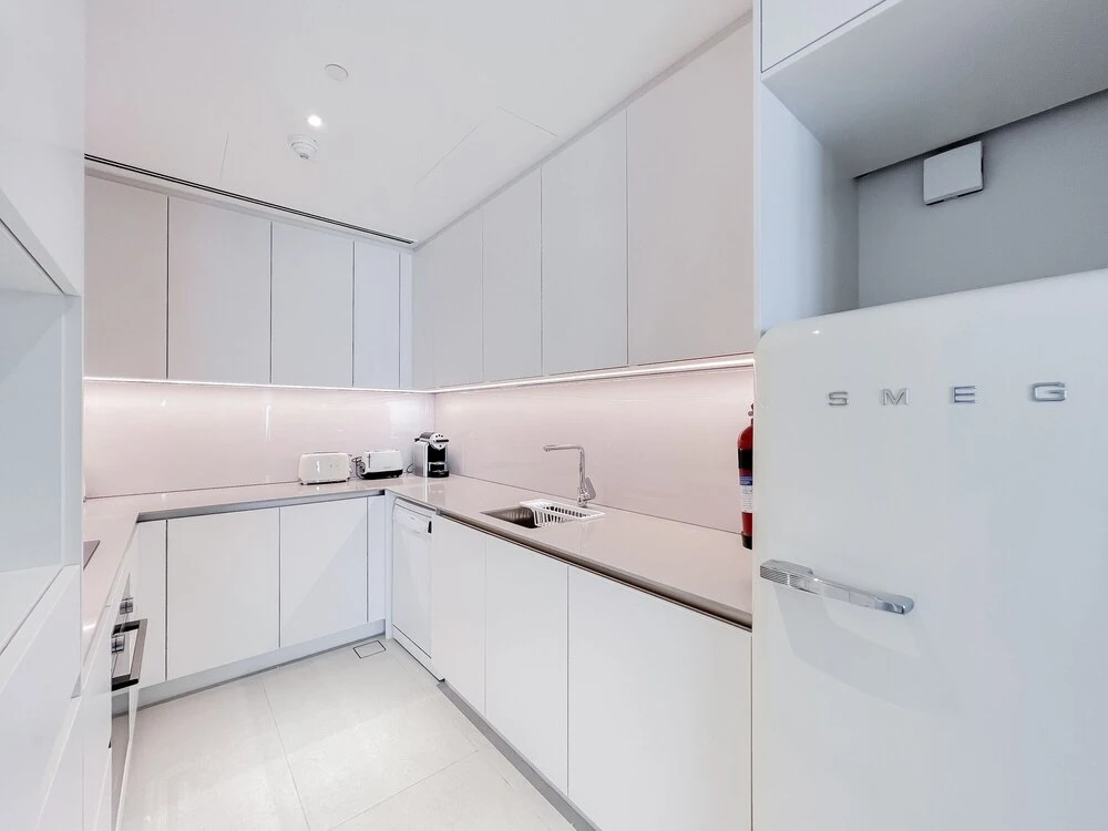 Дубай: Jumeirah Gate Tower - Luton Vacation Homes