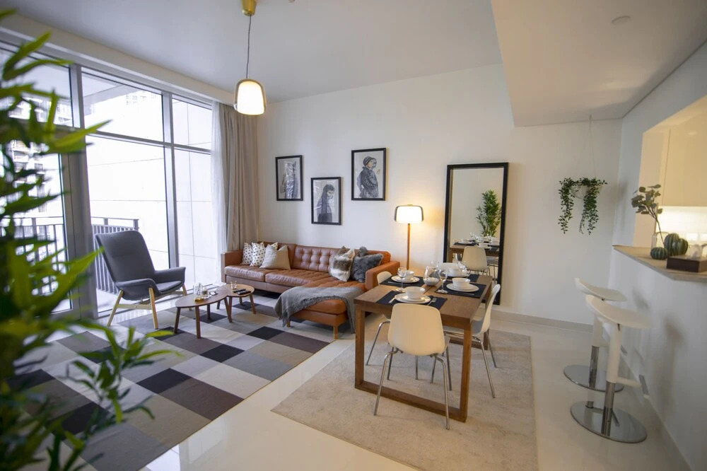 Дубай: Elegant Apt With Balcony Minutes from Burj Khalifa