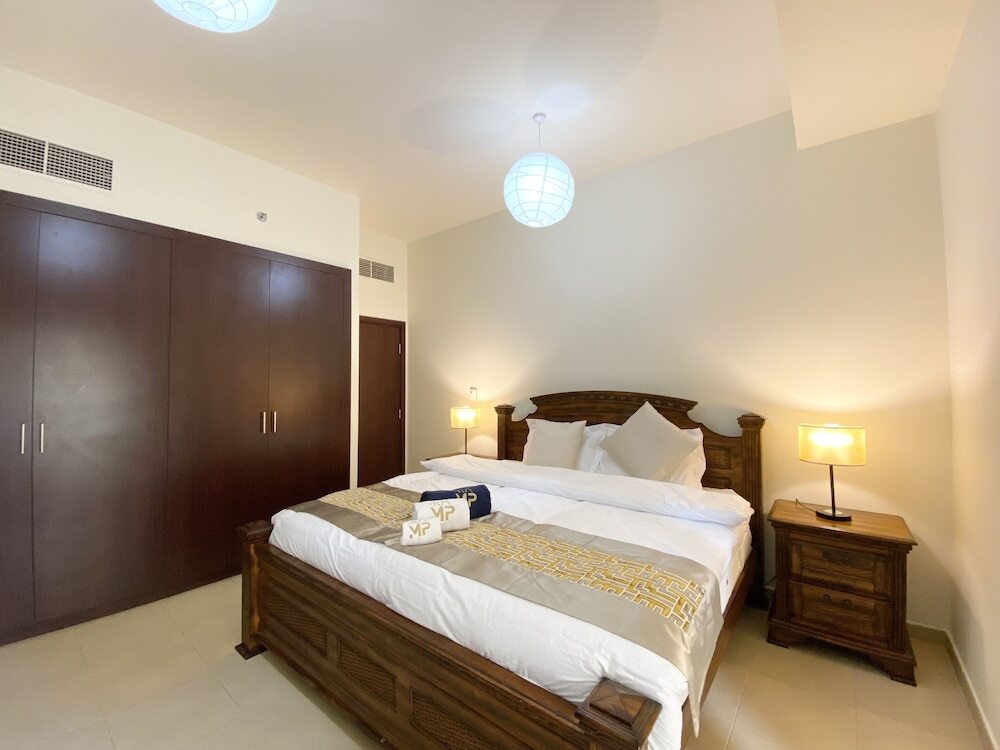 Дубай: Modern 2BR Apartment with views close to JBR Beach