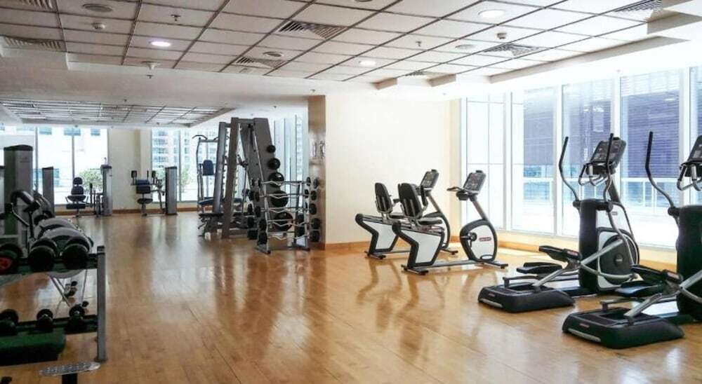 Дубай: Maison Privee - Modern Urban Retreat in the Heart of Dubai Marina