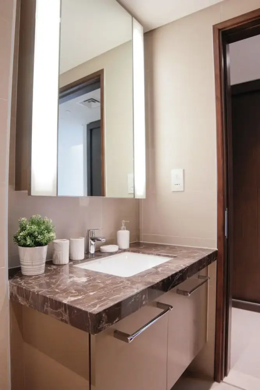 Дубай: Nasma Luxury Stays - Blvd Heights