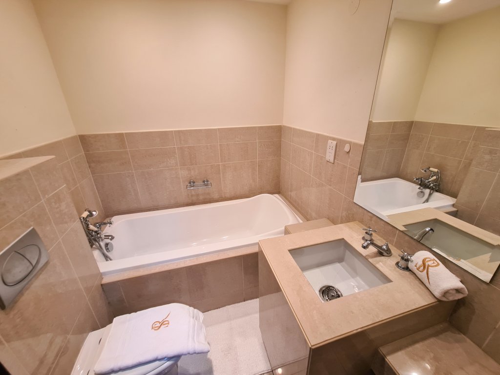 Дубай: Fabulous Stay at Dubai Downtown - Souk AL Bahar