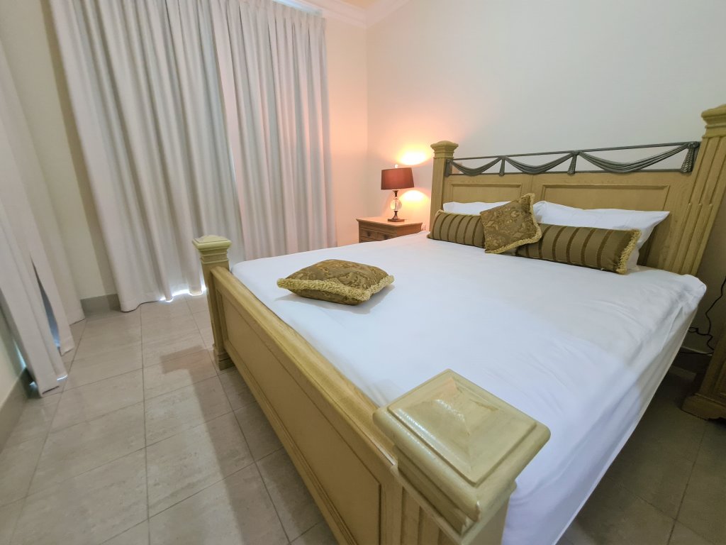 Дубай: Fabulous Stay at Dubai Downtown - Souk AL Bahar