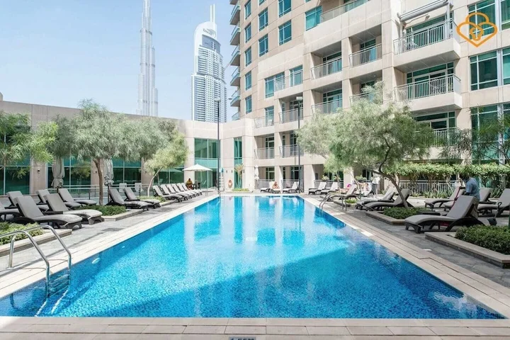 Дубай: Burj Views tower C