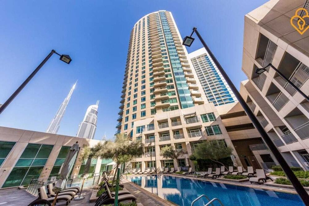 Дубай: Burj Views tower C