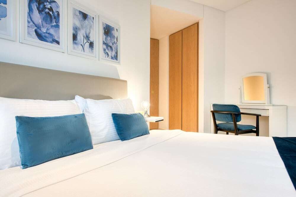 Дубай: Smart and Contemporary Apt With Burj Khalifa View