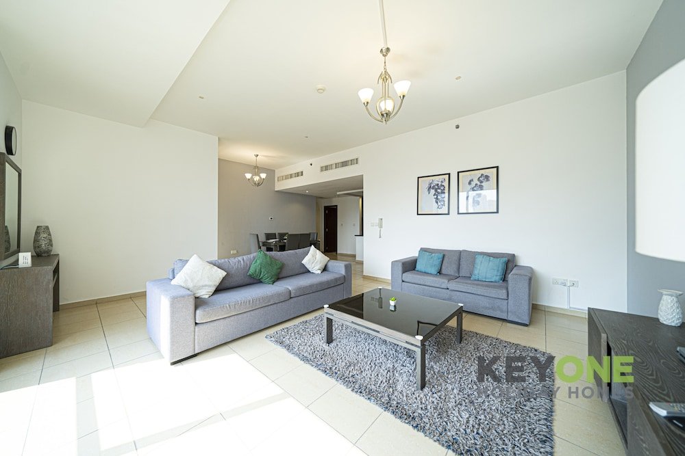 Дубай: KOHH – 2BR in Rimal